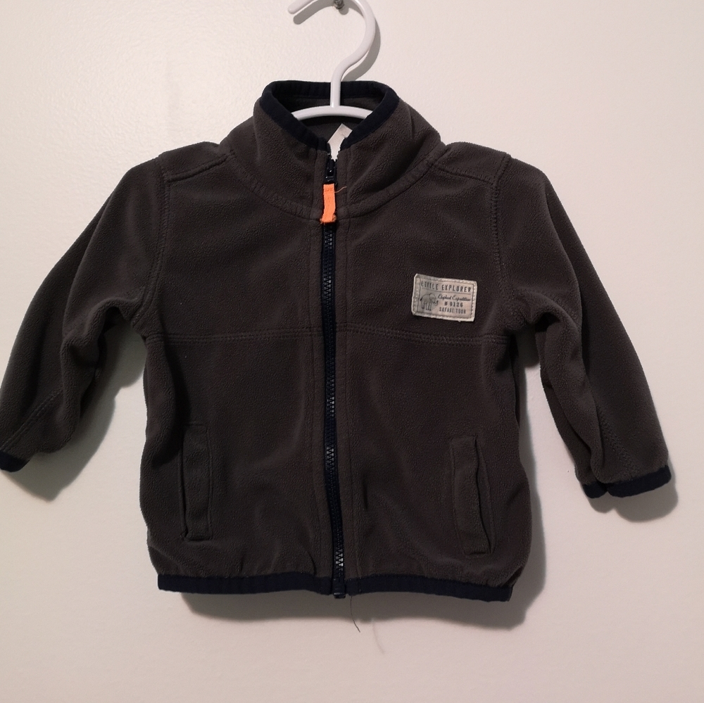 🍼 4 for $10 Carter's sweater 3 month